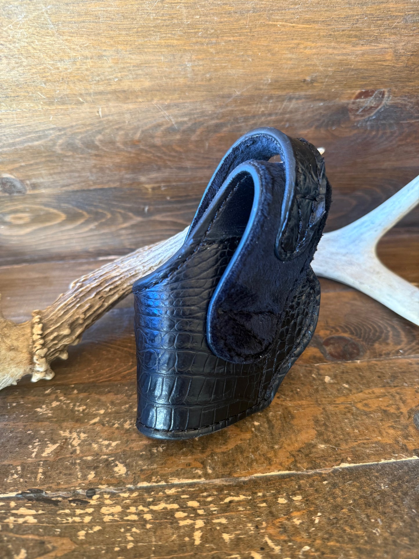 Black Alligator Hornback skin compact holster ( 1911 ) ( High-Power )