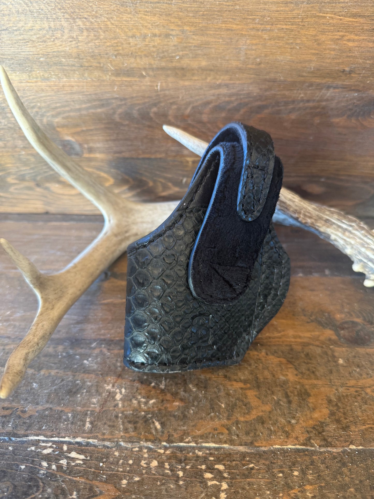 Matte black/gold snake skin compact holster (1911)