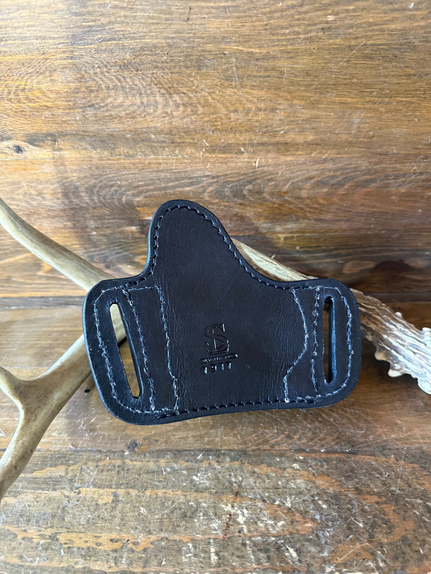 Black diamond stingray skin bikini holster (1911)