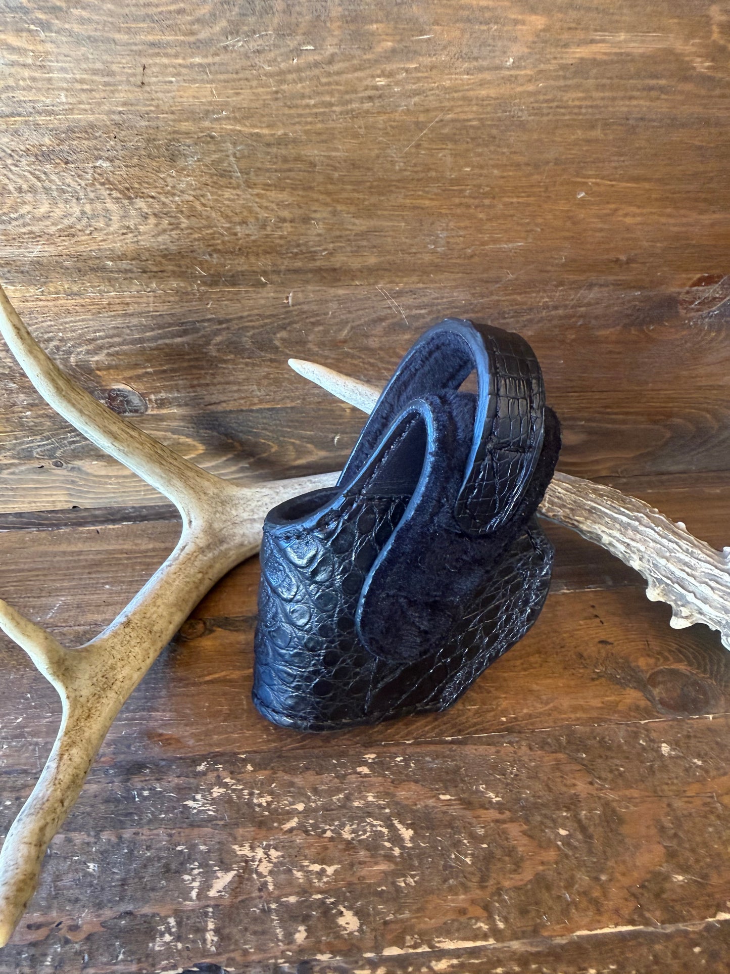 Black/chrome crocodile skin compact holster ( 1911, High-Power )