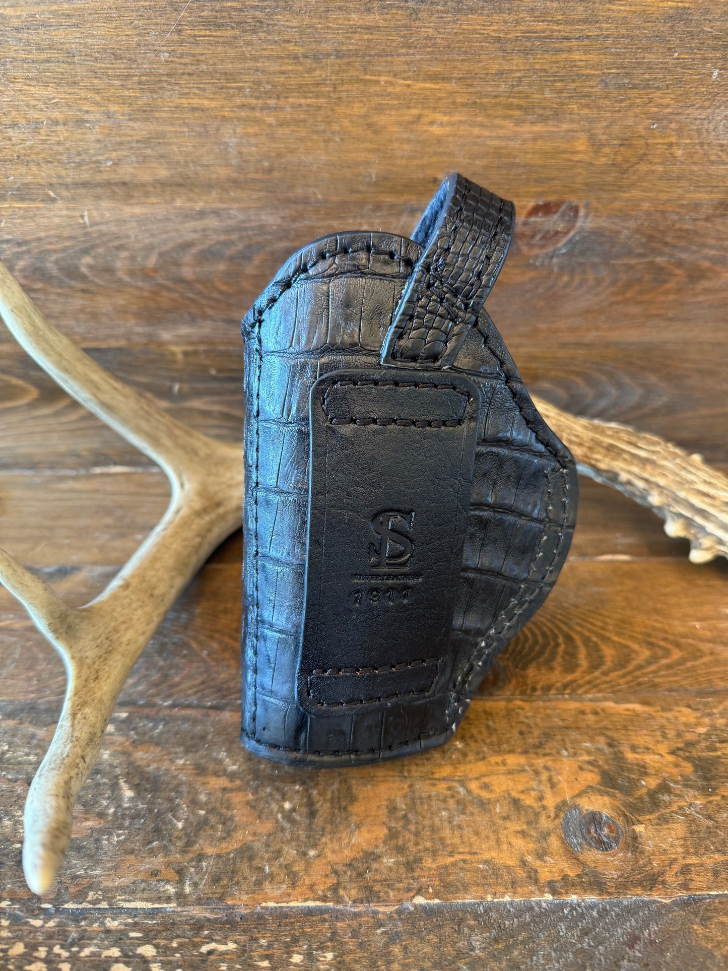 Black Crocodile skin medium luxury holster ( 1911 )