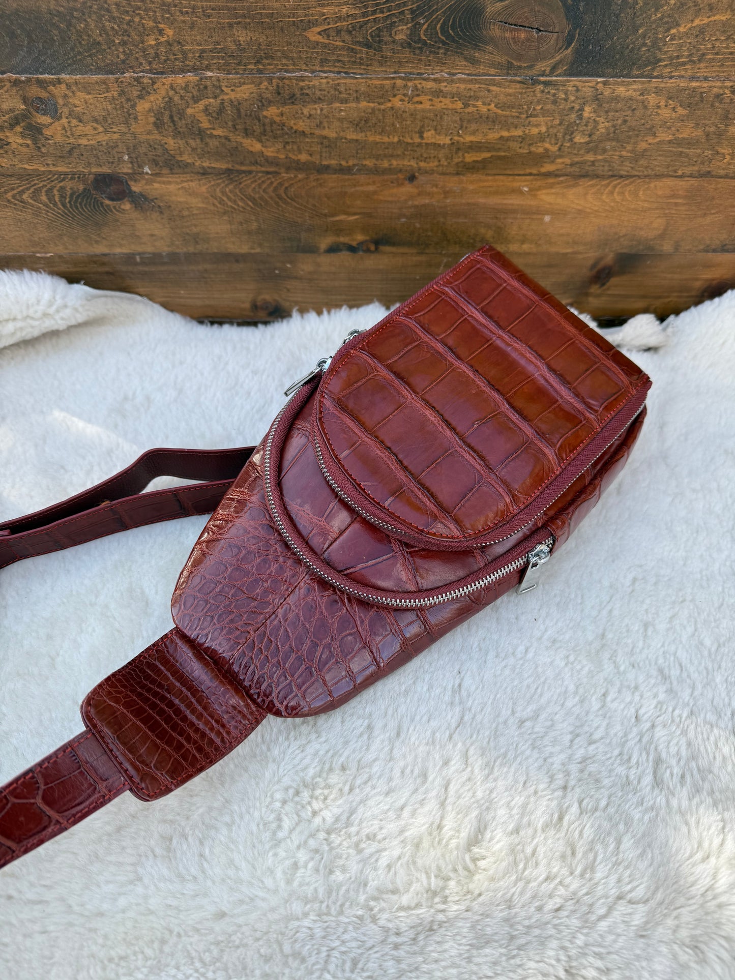 Conac Crocodile Belly Deluxe sling bag