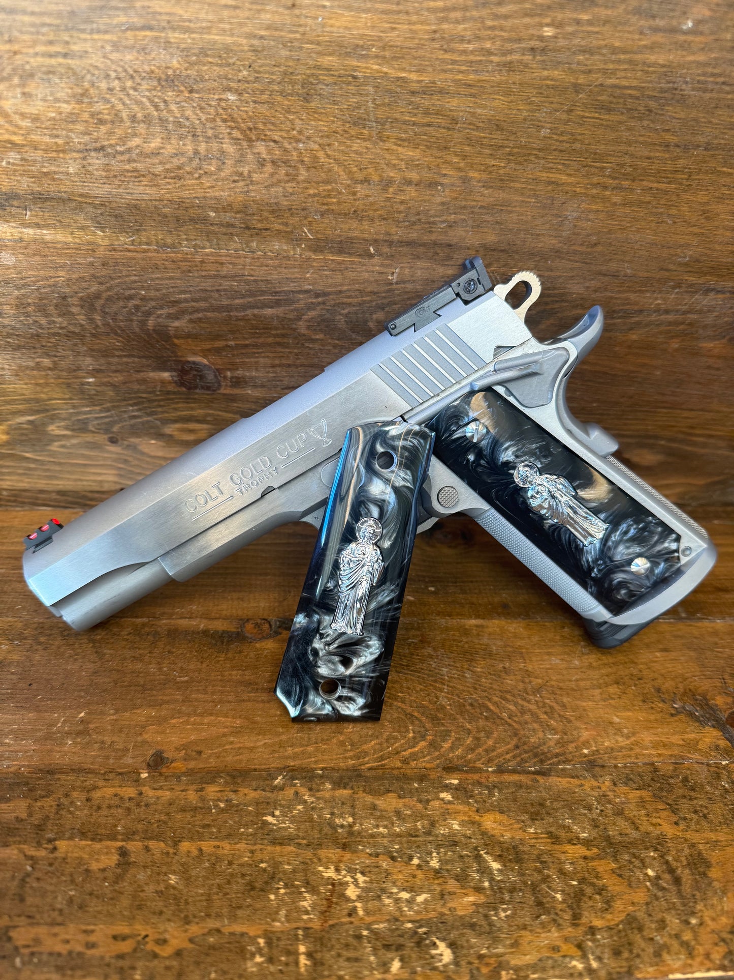 Black/Silver San Judas 1911 Grips. ( w/Screws )