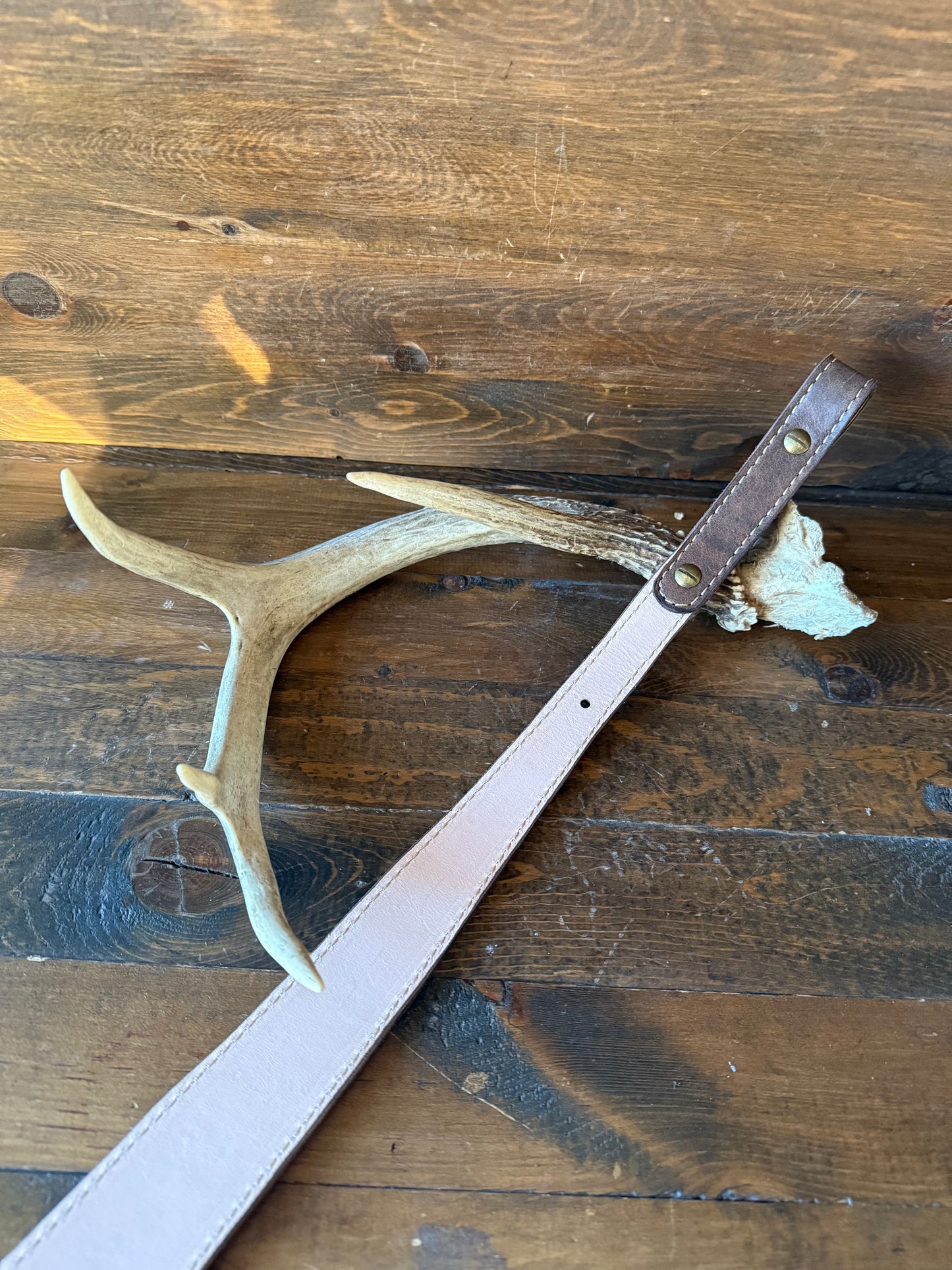 Honey crocodrile skin rifle sling