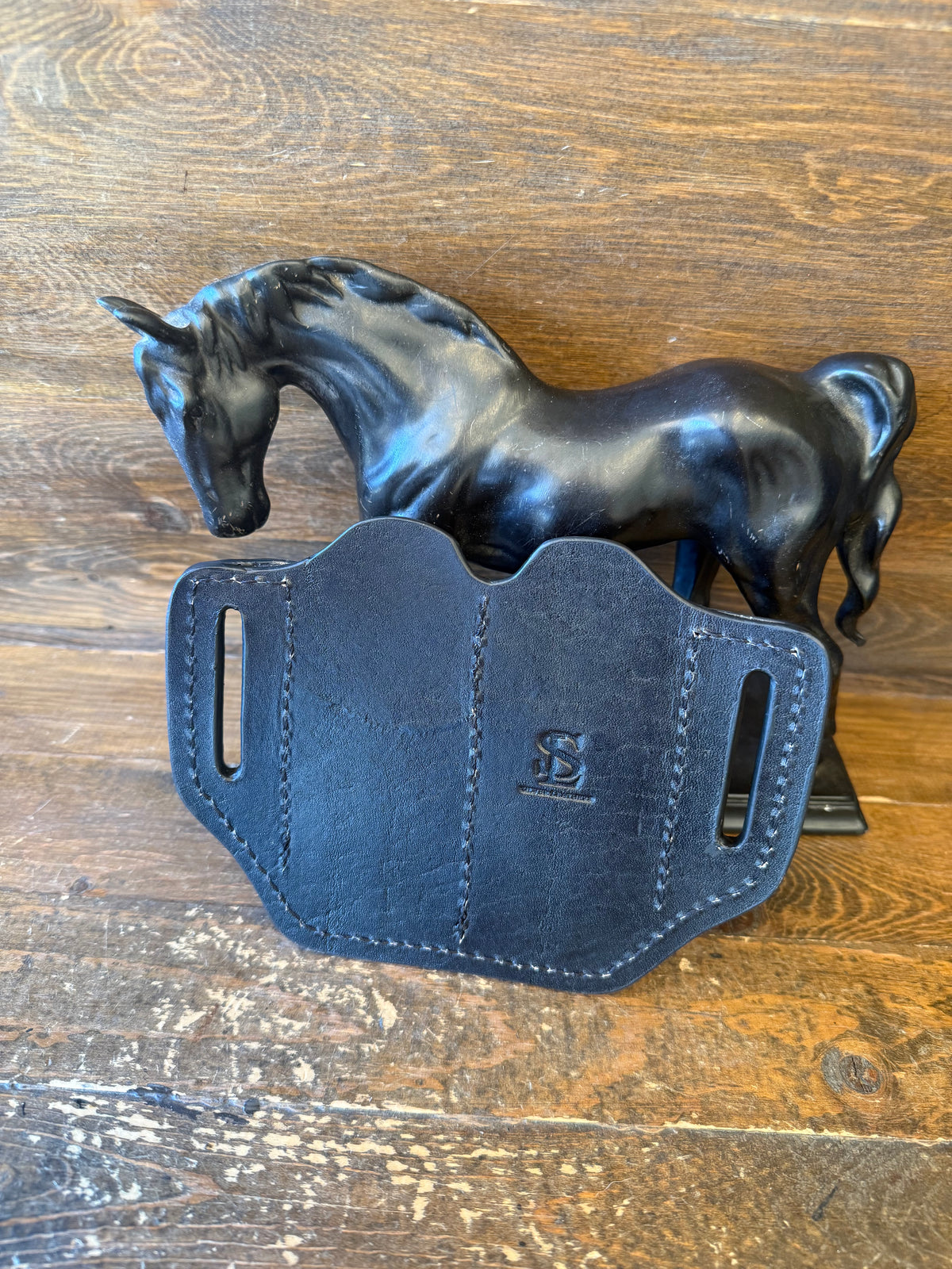 Black Stingray skin 2 Magazine holster owb. ( 1911 )