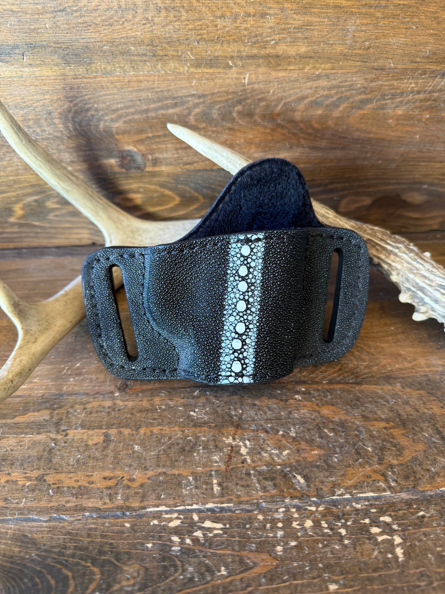 Black row stingray luxury bikini holster (1911)