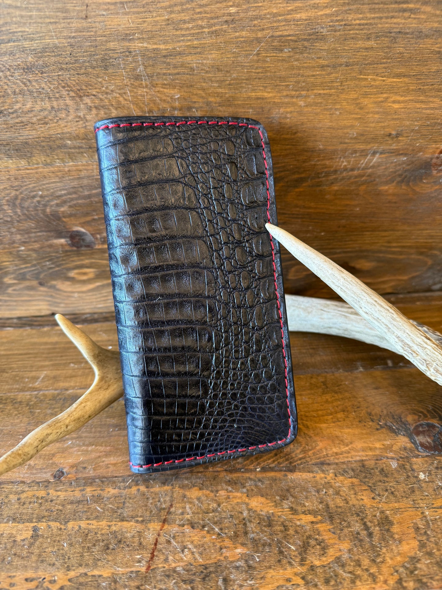 Crocodile long wallet black/red