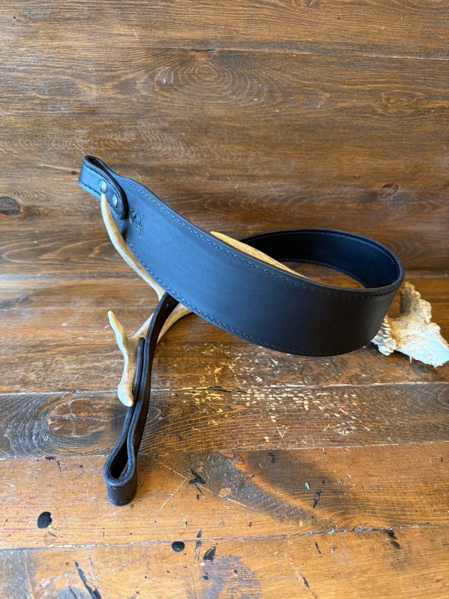 Black Row Stingray skin rifle sling