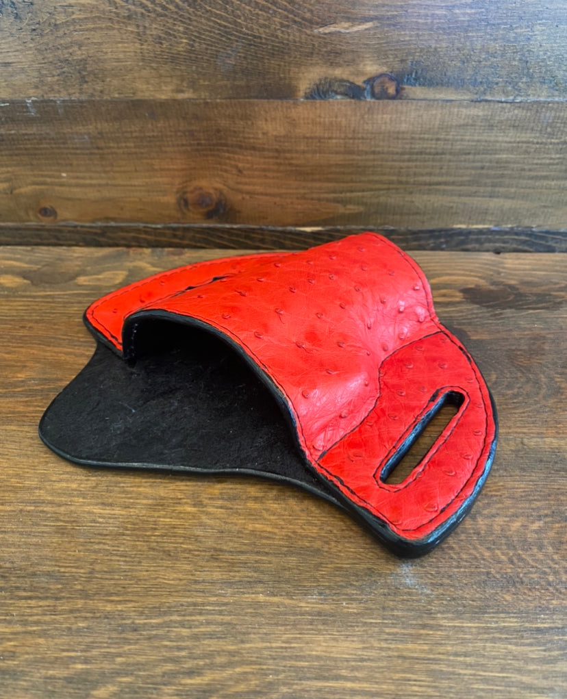 Clearance - Red ostrich holster for 1911 models / Funda avestruz