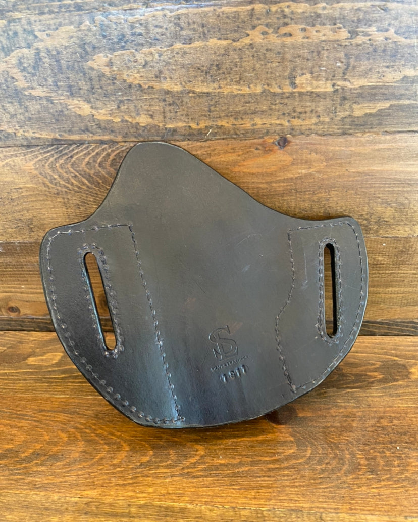 Clearance - Red ostrich holster for 1911 models / Funda avestruz