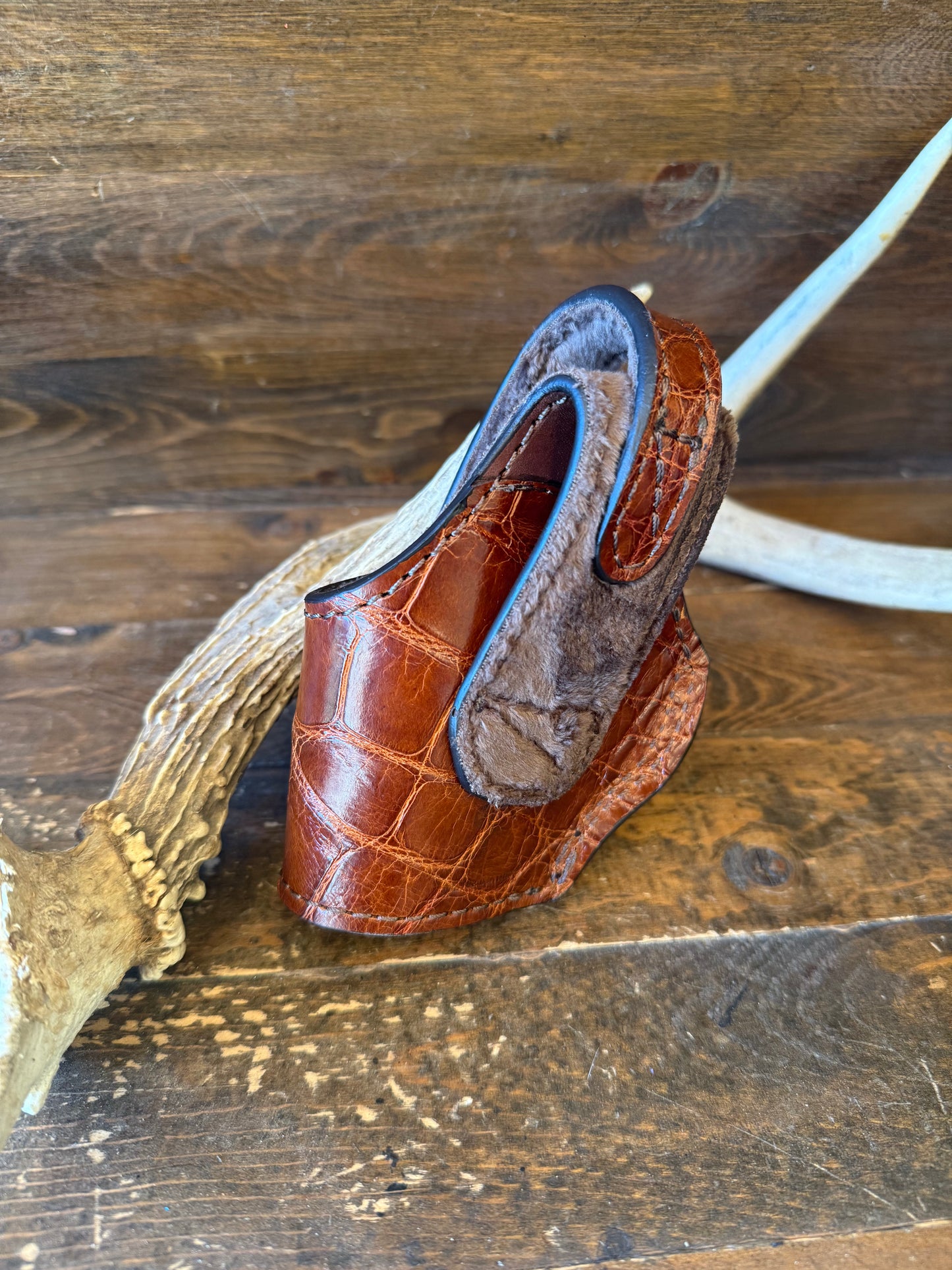 Conac/chrome alligator compact holster (1911)