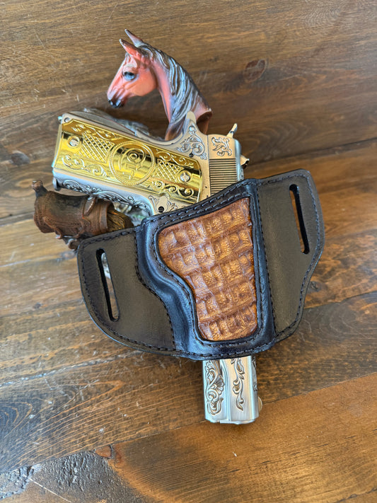 Rustic Crocodile/Caiman skin holster (1911)