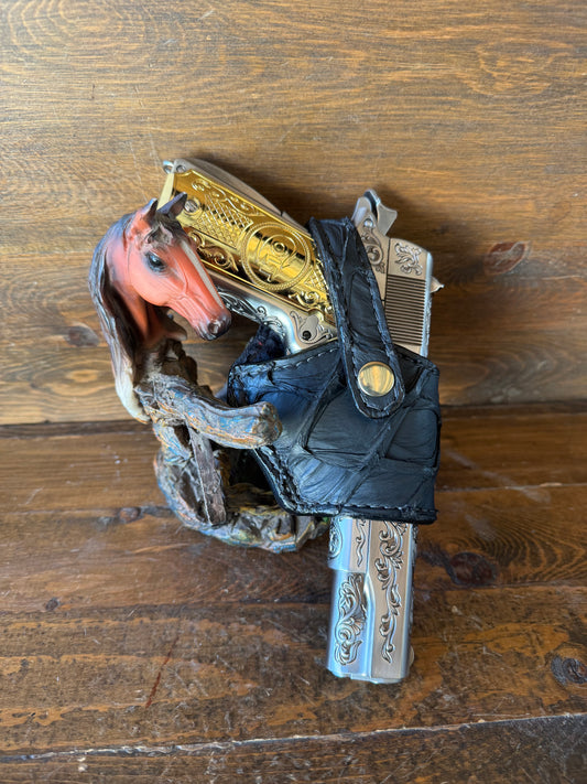 Black/gold Matte Pirarucu skin compact holster (1911)