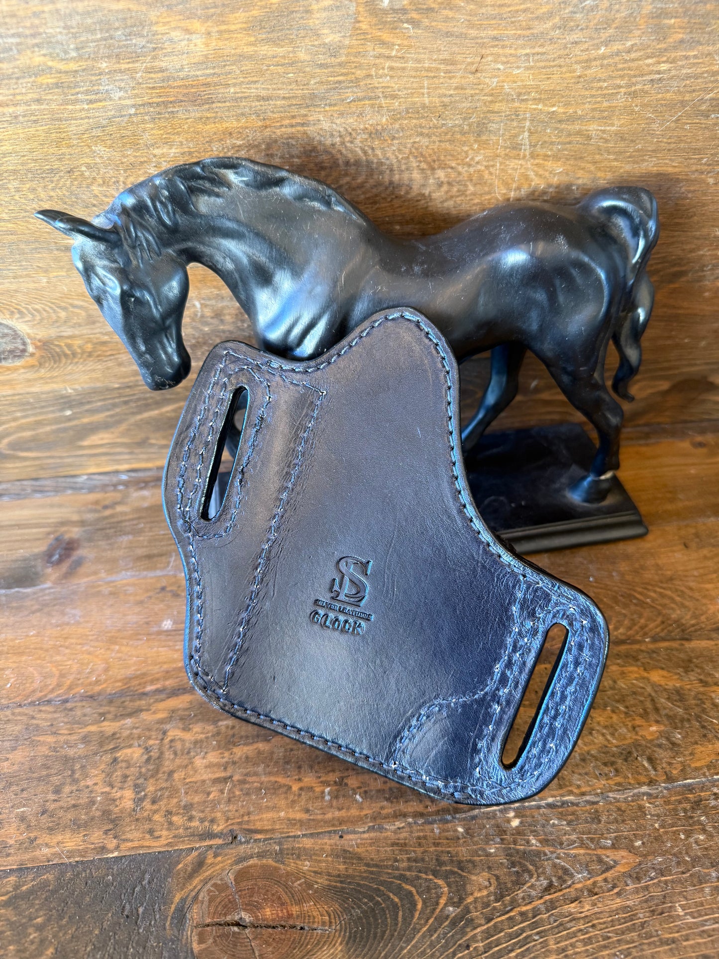 Black stingray skin full holster ( Glock )