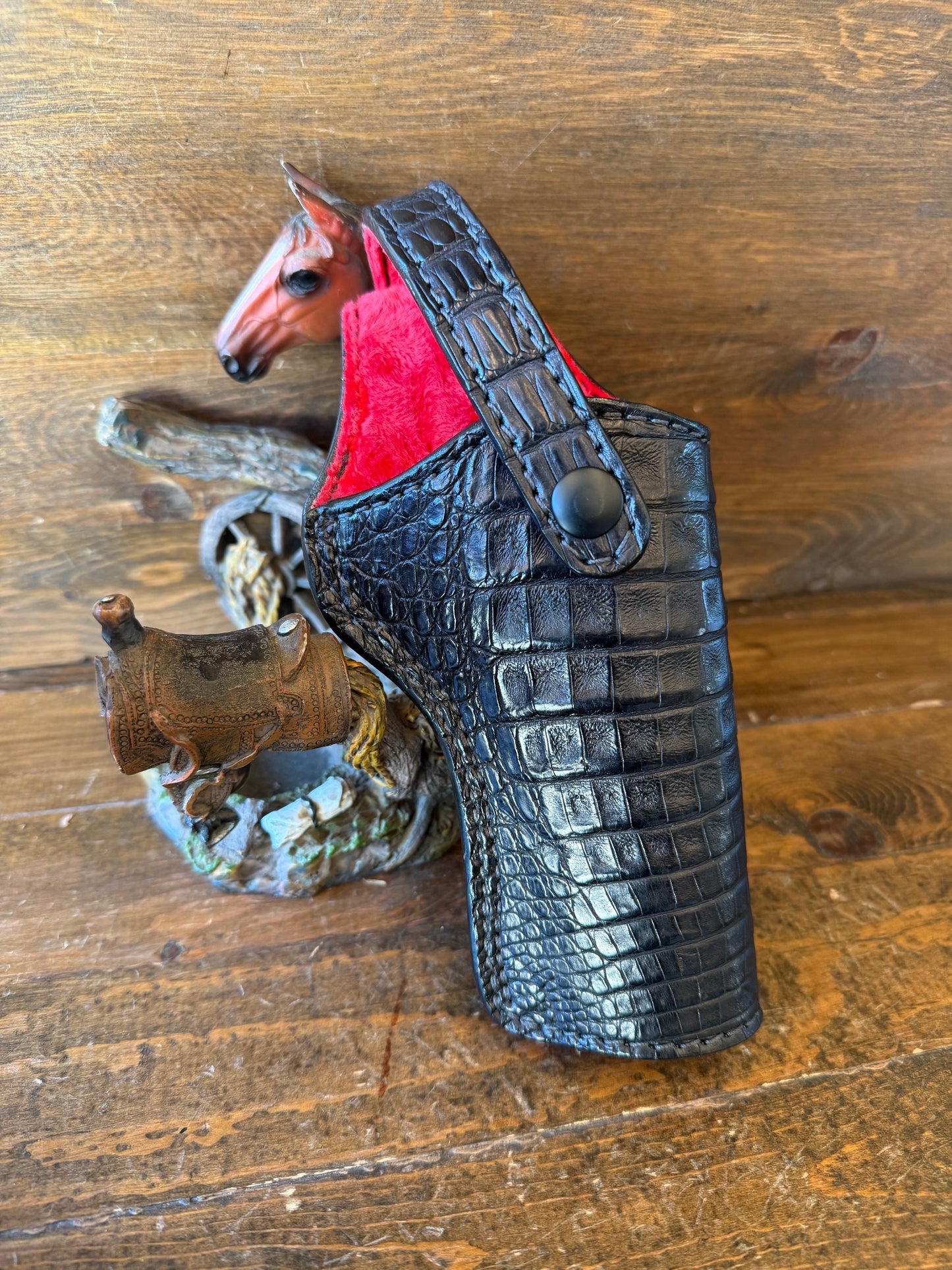 Black/red Crocodile full holster (1911) 5”