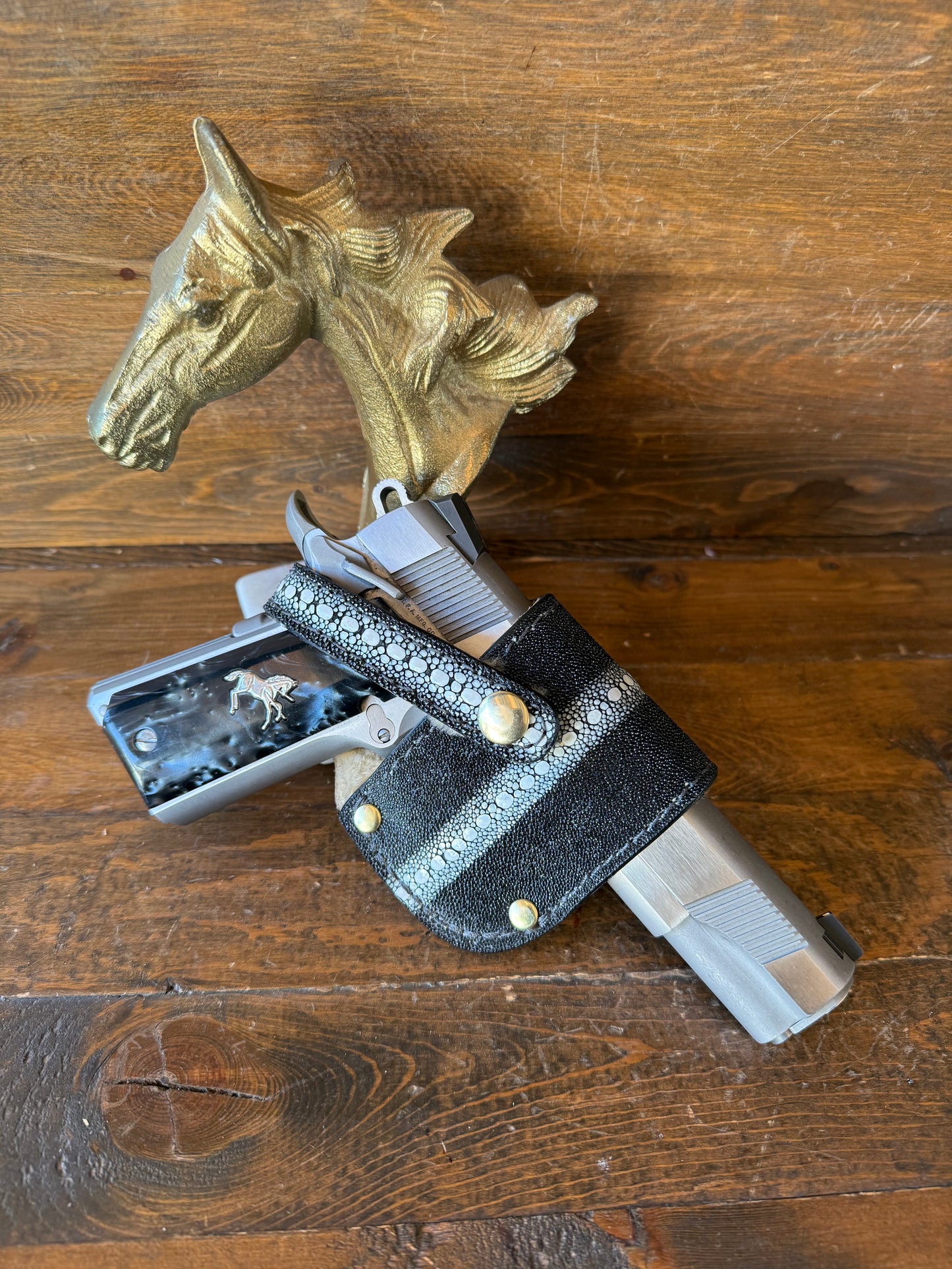 Black/gold row stingray skin Deluxe holster (1911)