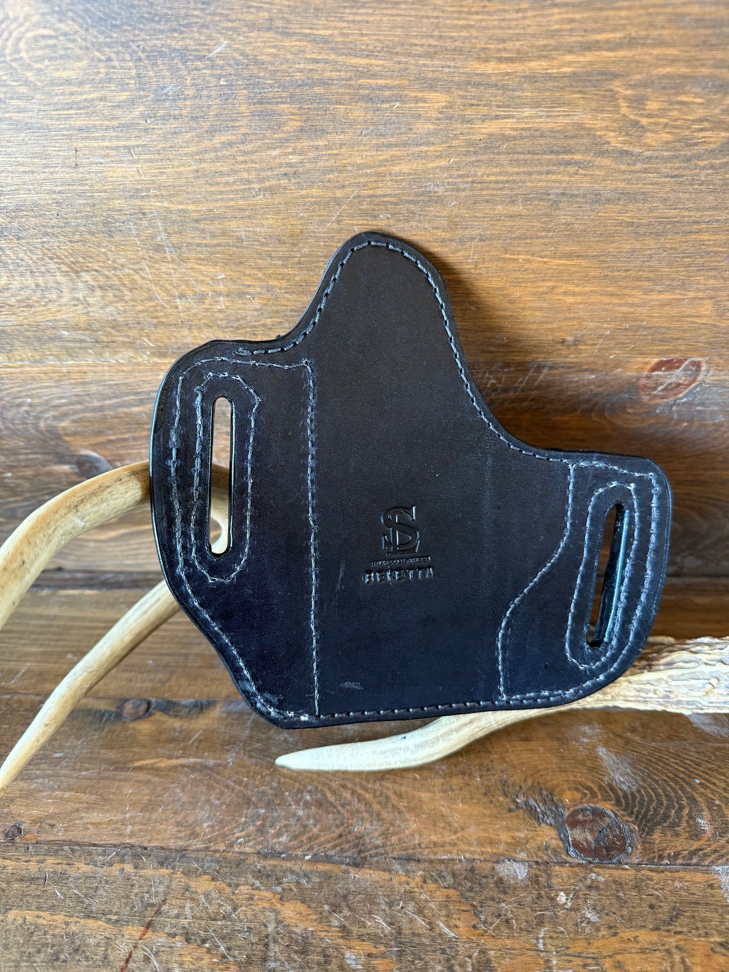 Black stingray skin luxury holster ( Beretta )