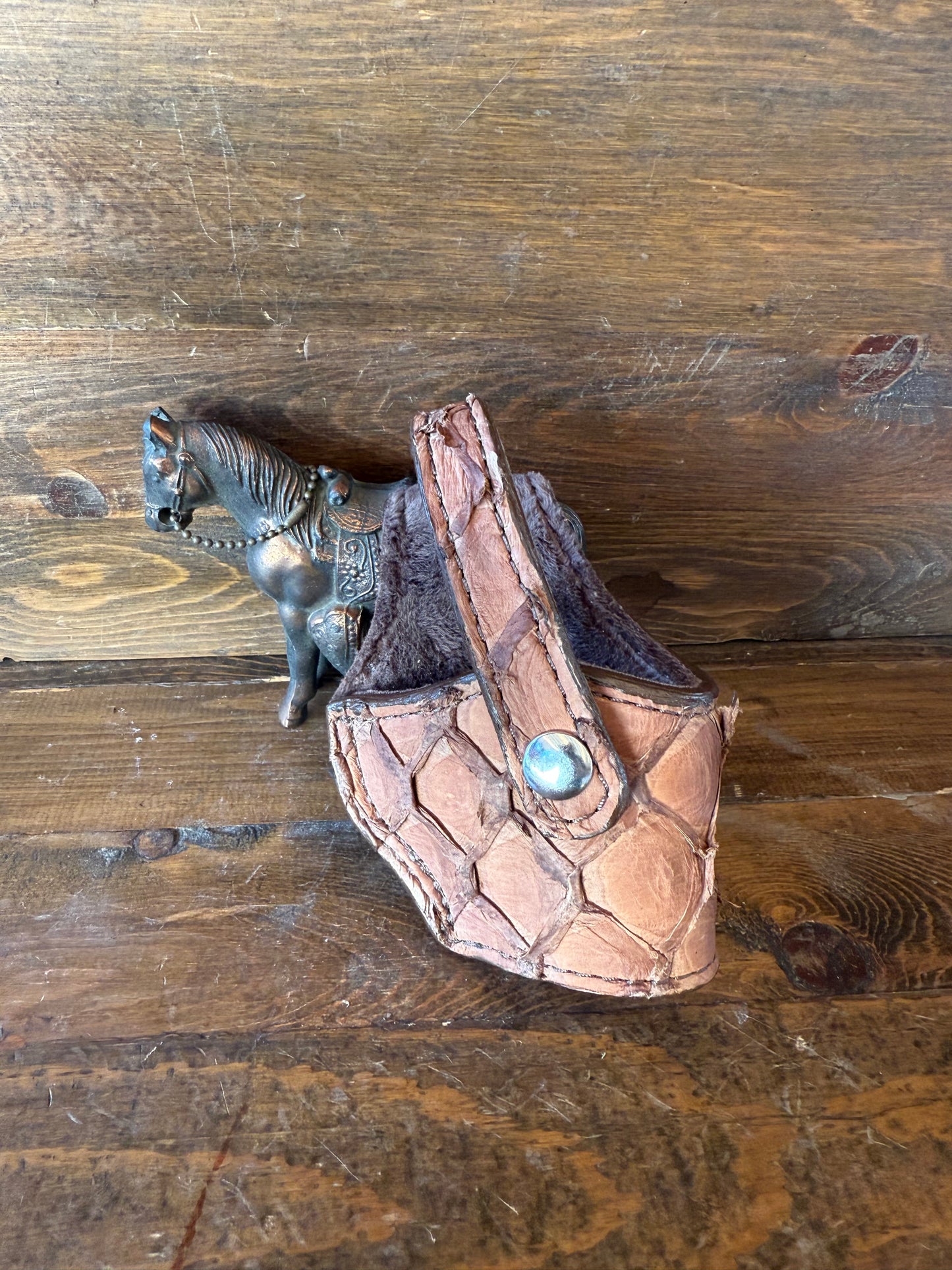 Light brown Pirarucu skin compact holster (1911)
