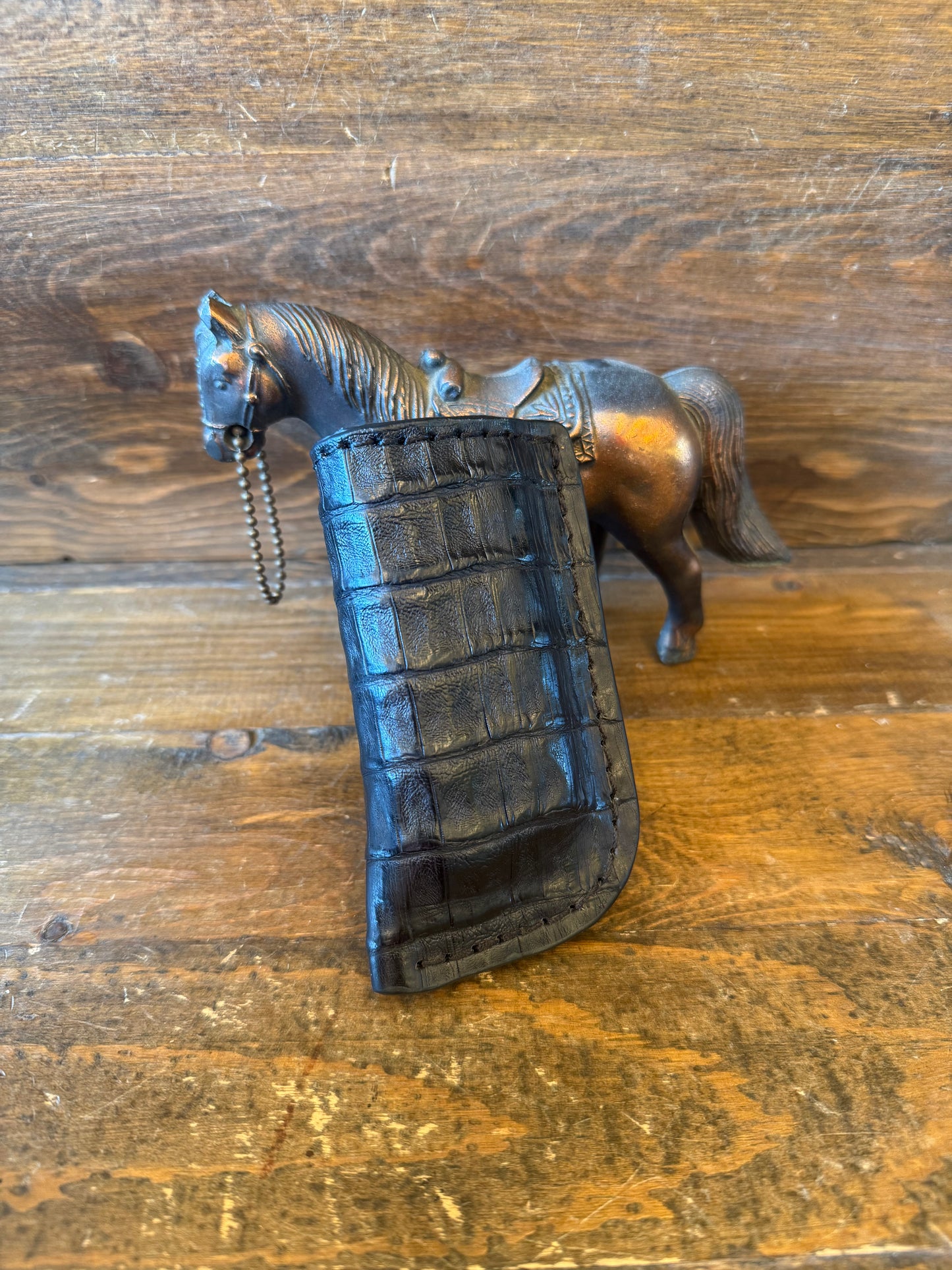 Black crocodile skin single magazine holster ( 1911 )