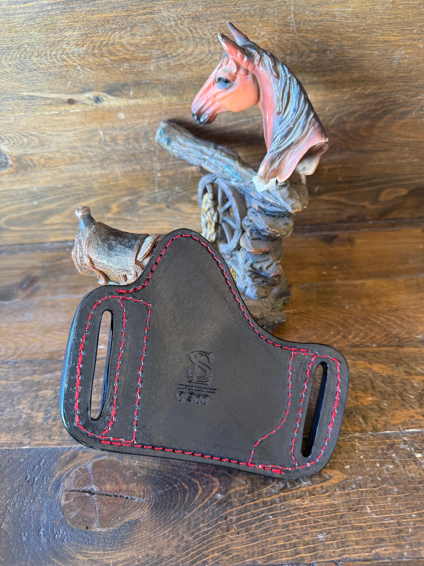 Black/red ostrich skin bikini holster (1911)