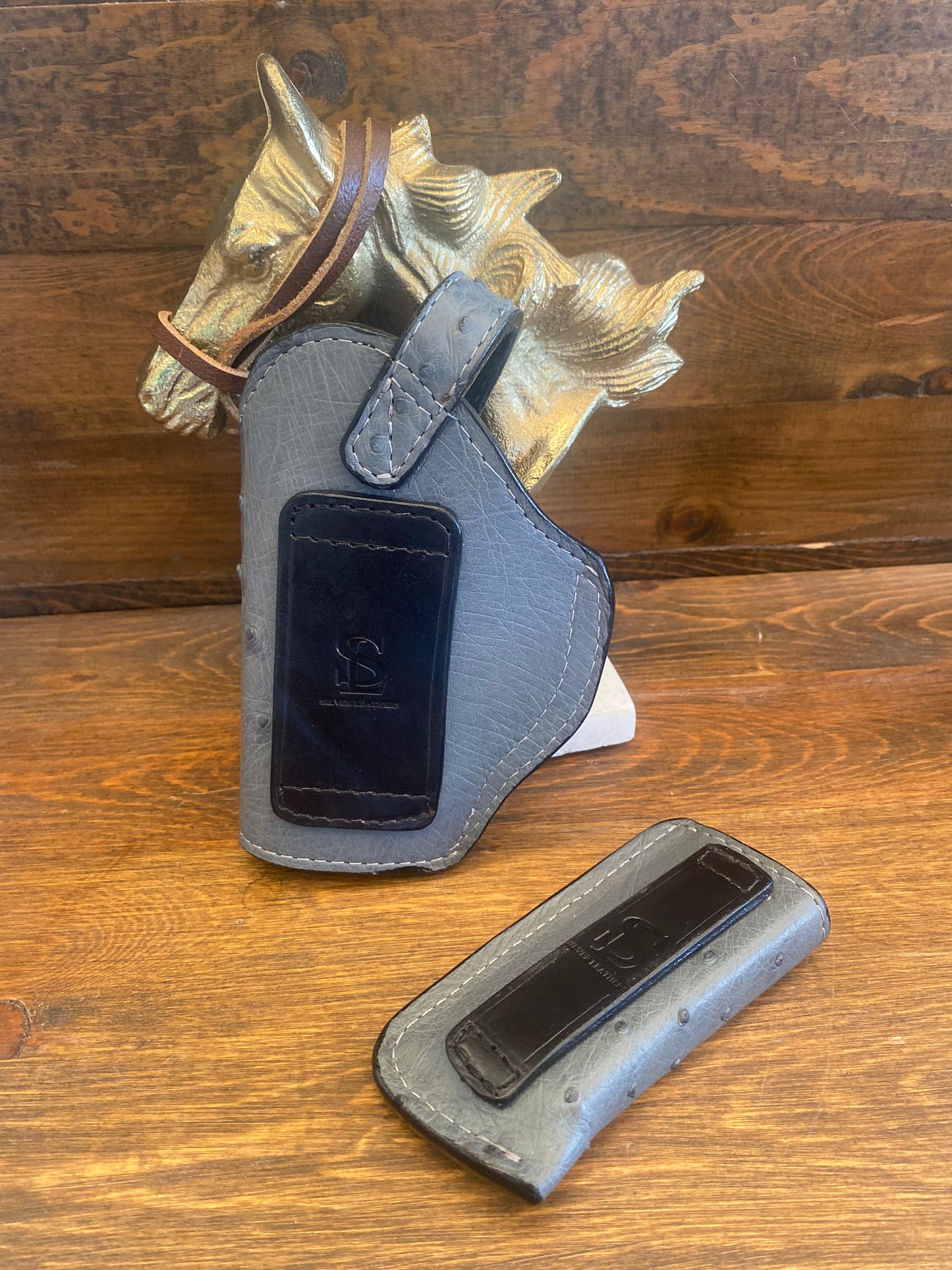 Gray ostrich holster/mag set (1911)