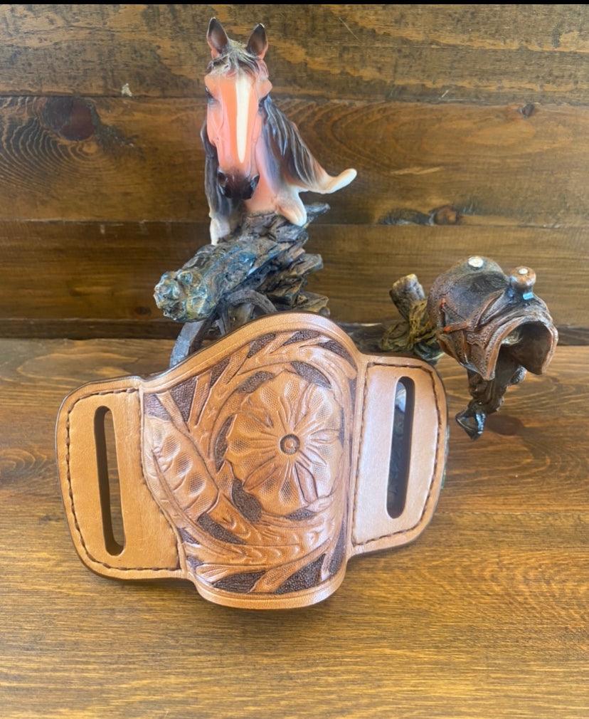 Hand tooled holster (1911)