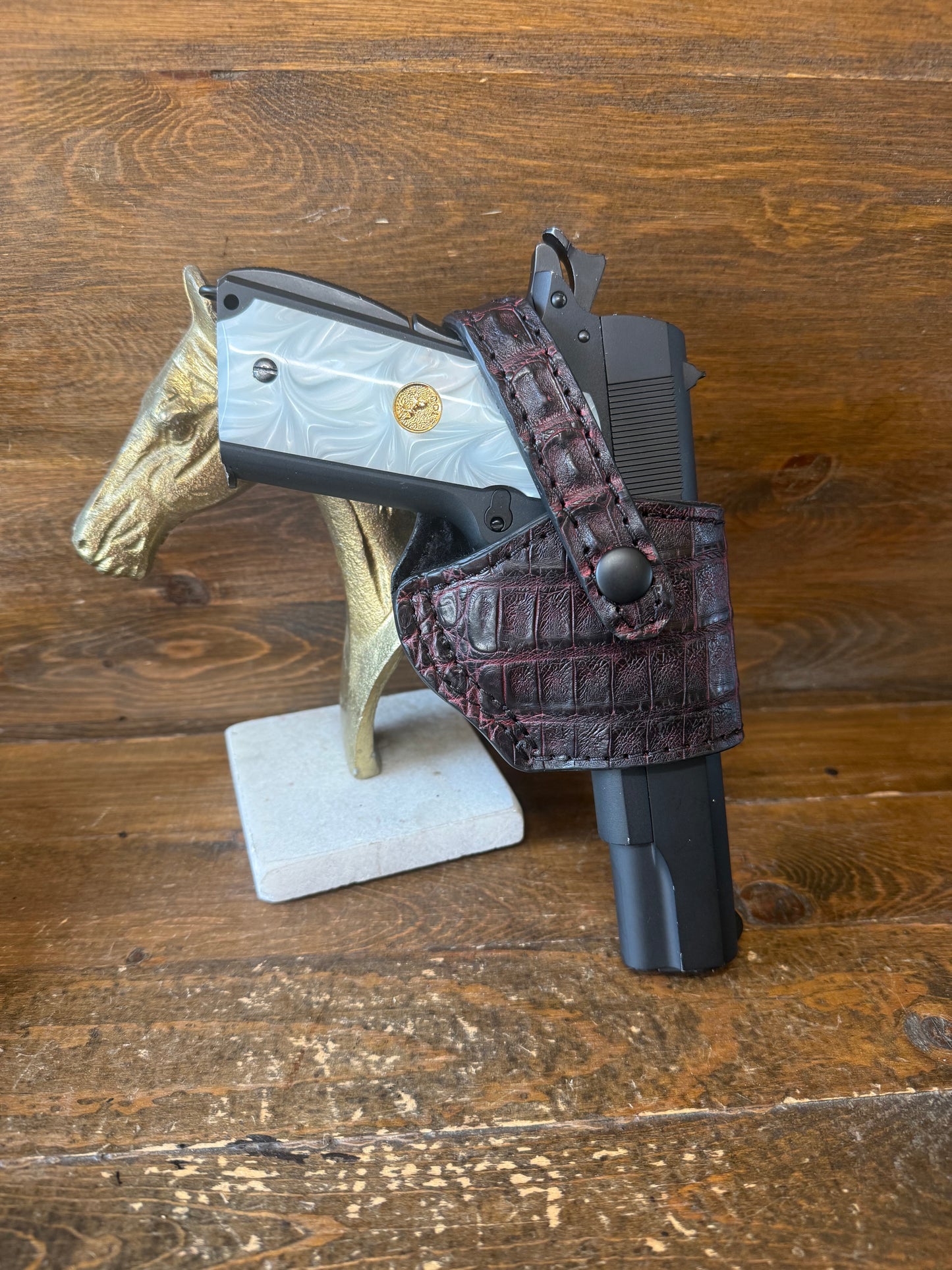 Black Cherry crocodile compact holster ( 1911 , High Power )