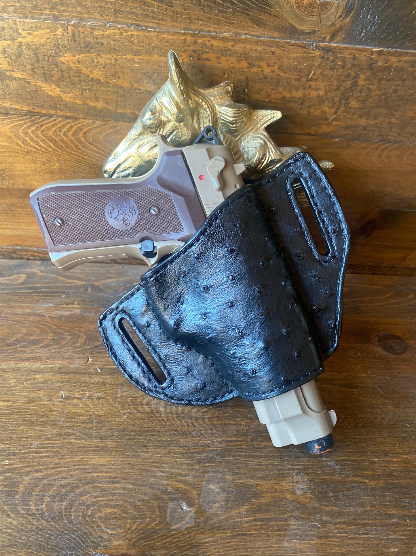 Black ostrich luxury holster (Beretta)