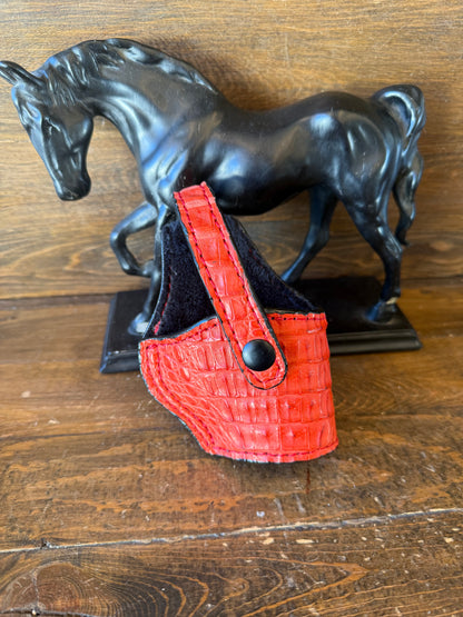 Red Crocodile Hornback skin compact holster (1911)