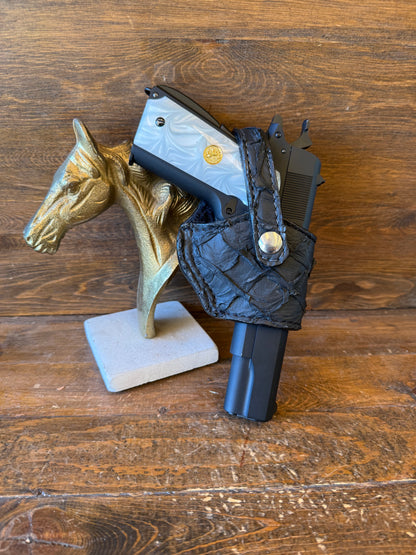 Black/chrome Pirarucu skin compact holster (1911)