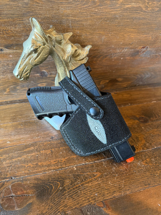 Black stingray skin compact holster (Glock)