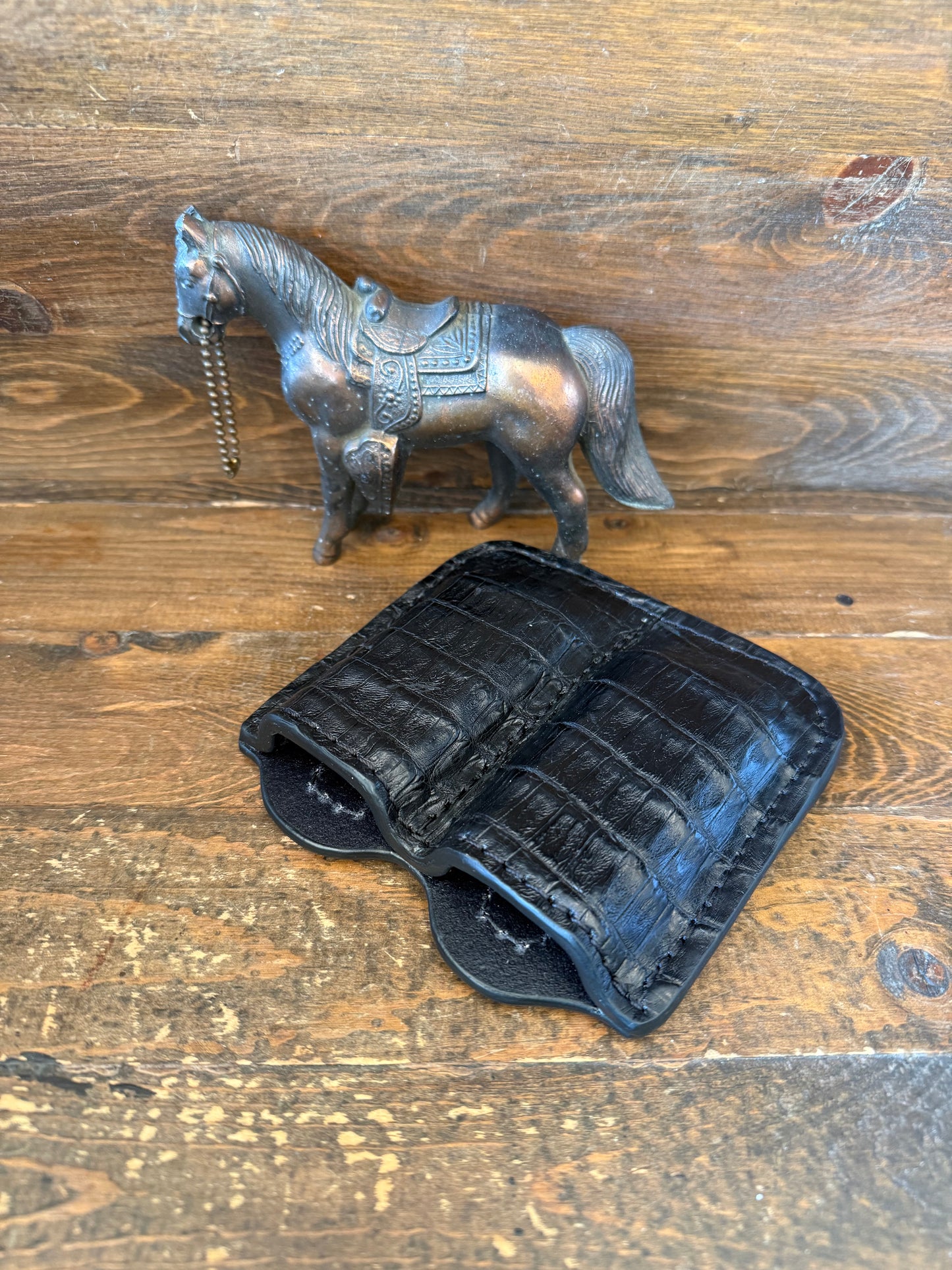 Black crocodile 2 magazine compact holster (1911)