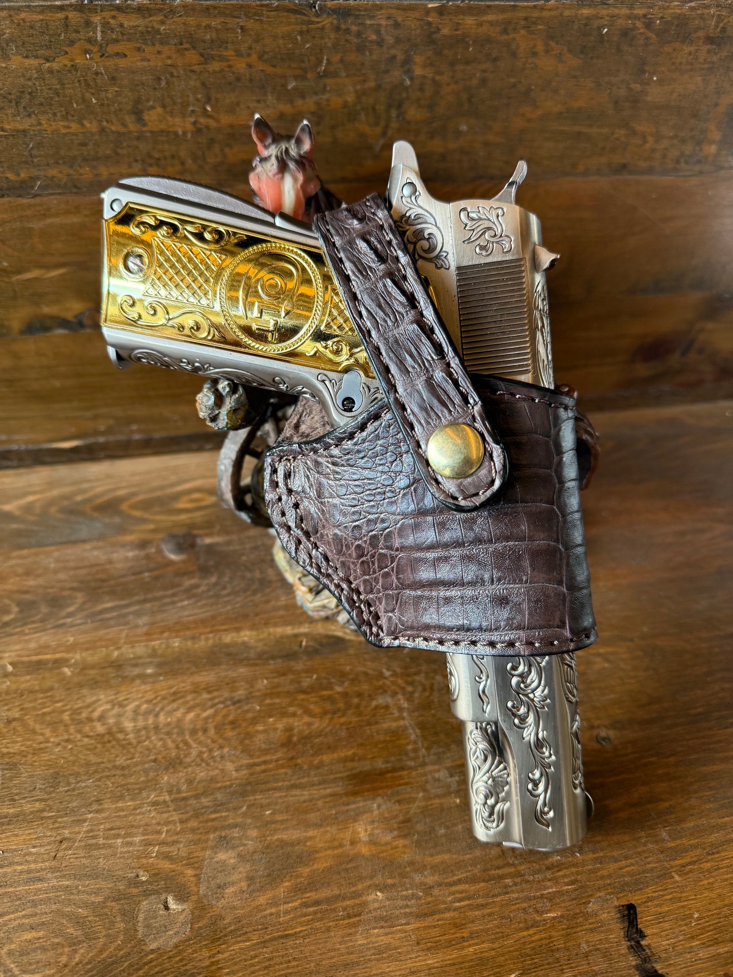 Mahogany crocodile compact holster (1911)