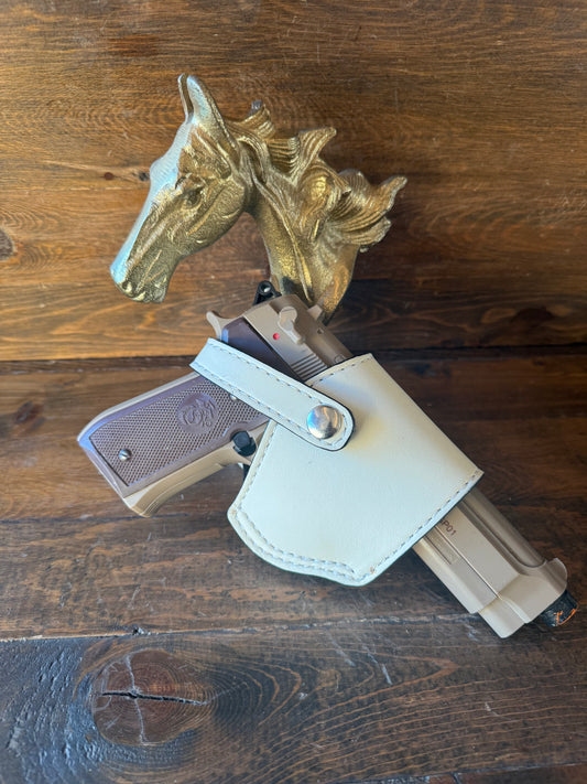 White leather compact holster (Beretta)
