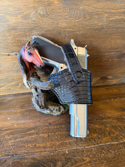Deluxe black crocodile compact holster (1911)