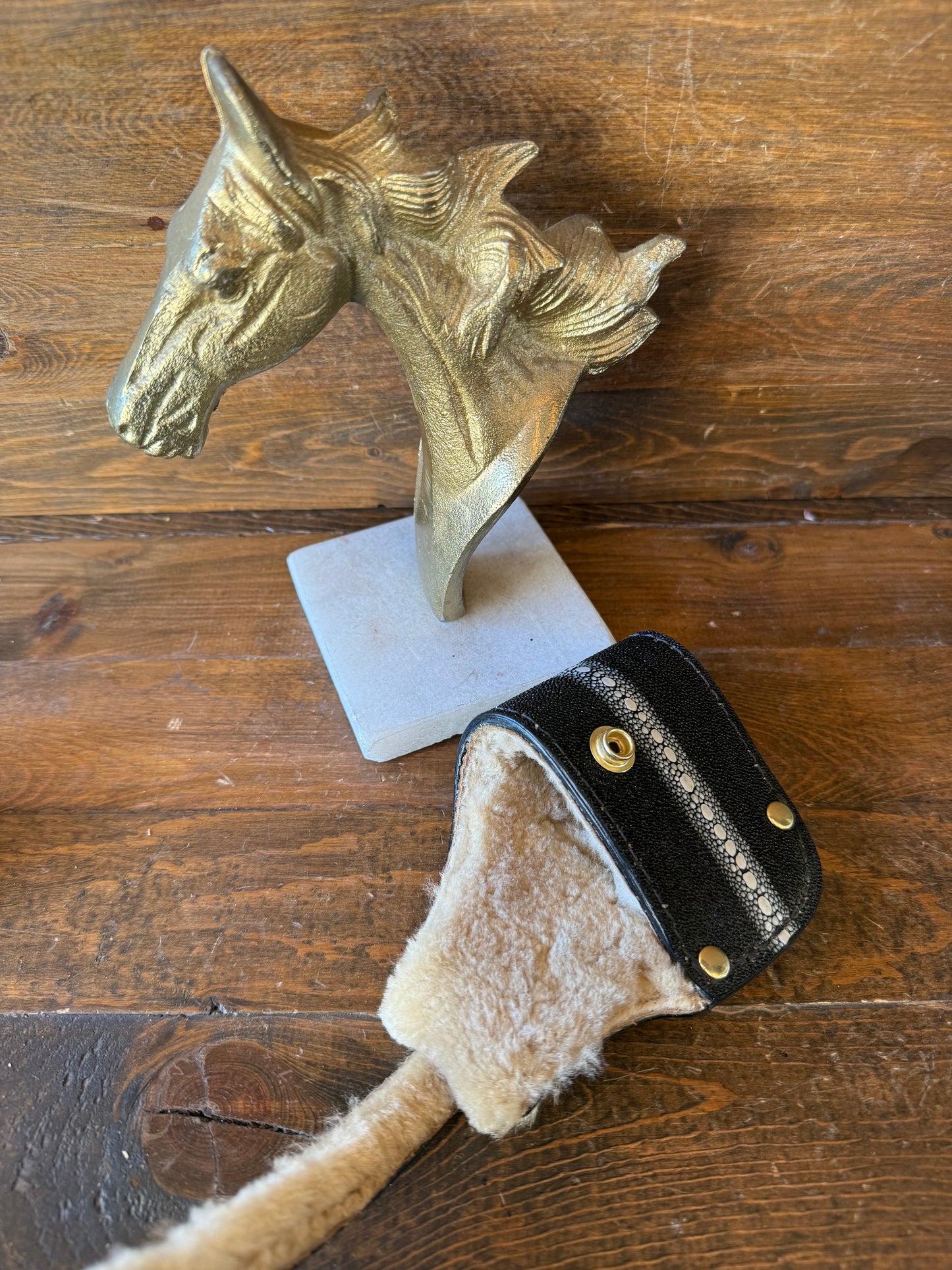 Black/gold row stingray skin Deluxe holster (1911)