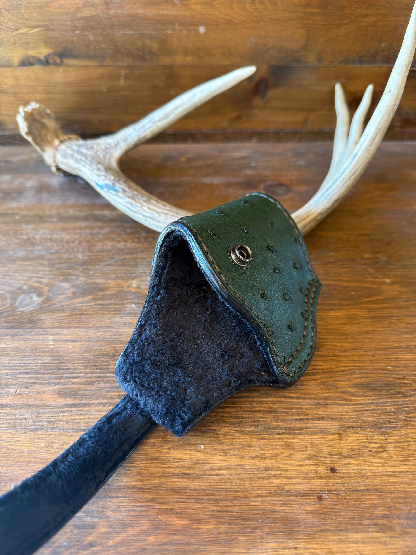 Dark green ostrich skin compact holster (1911)