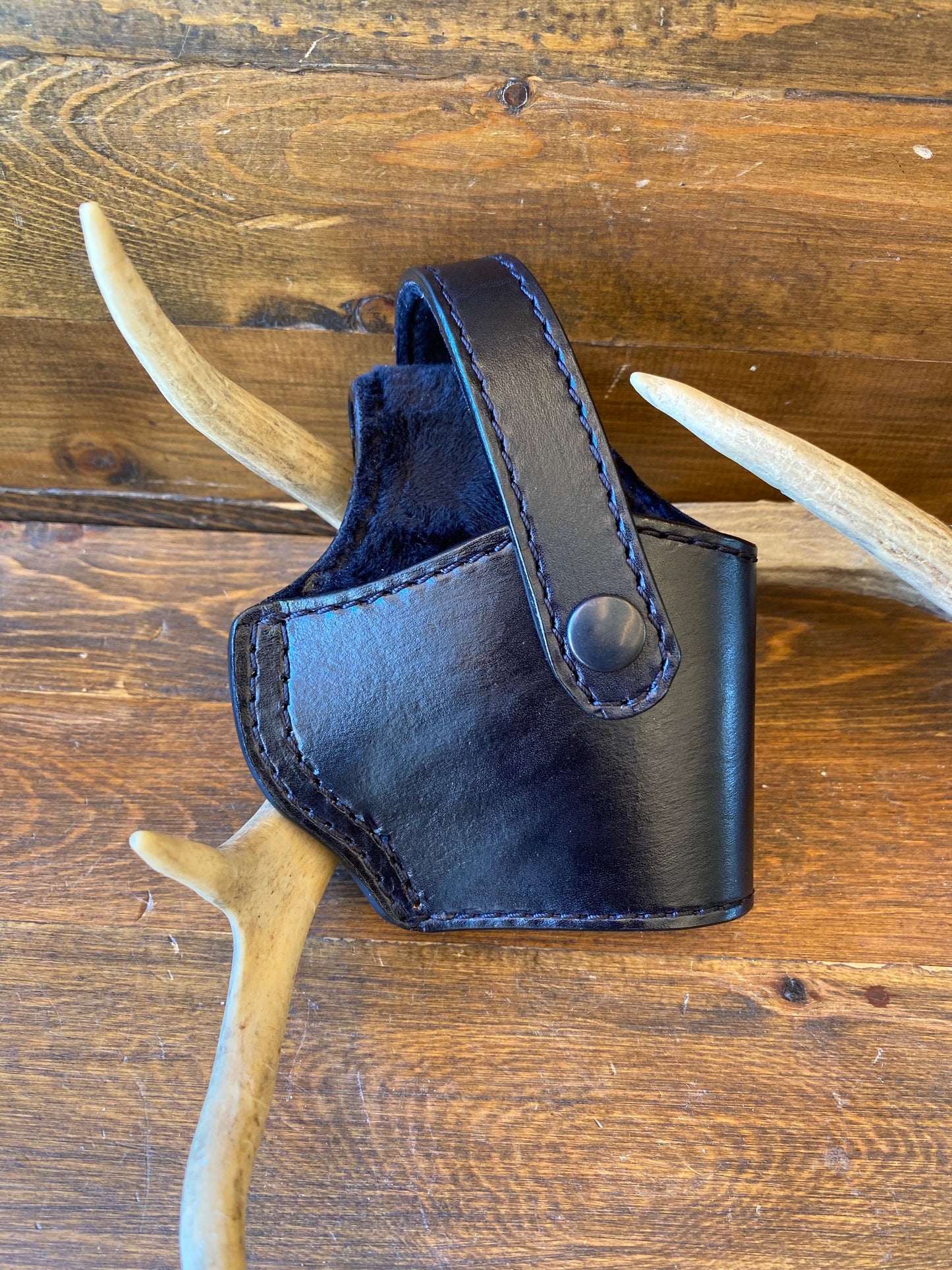 Black compact holster ( Beretta )