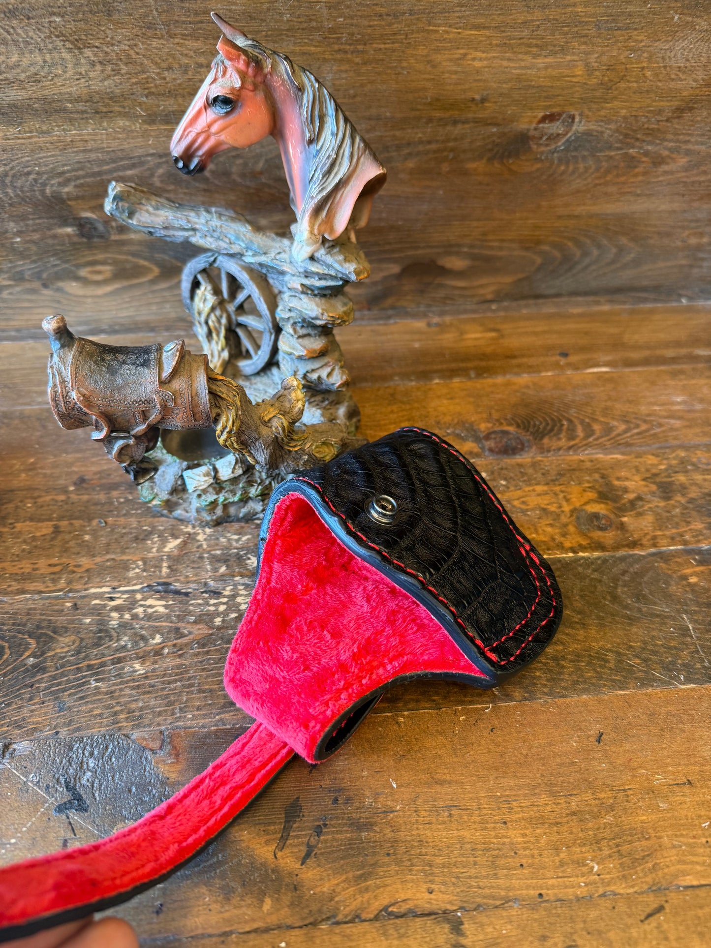 Black/red Crocodile belly skin compact holster ( Glock ) ( 5.7 )