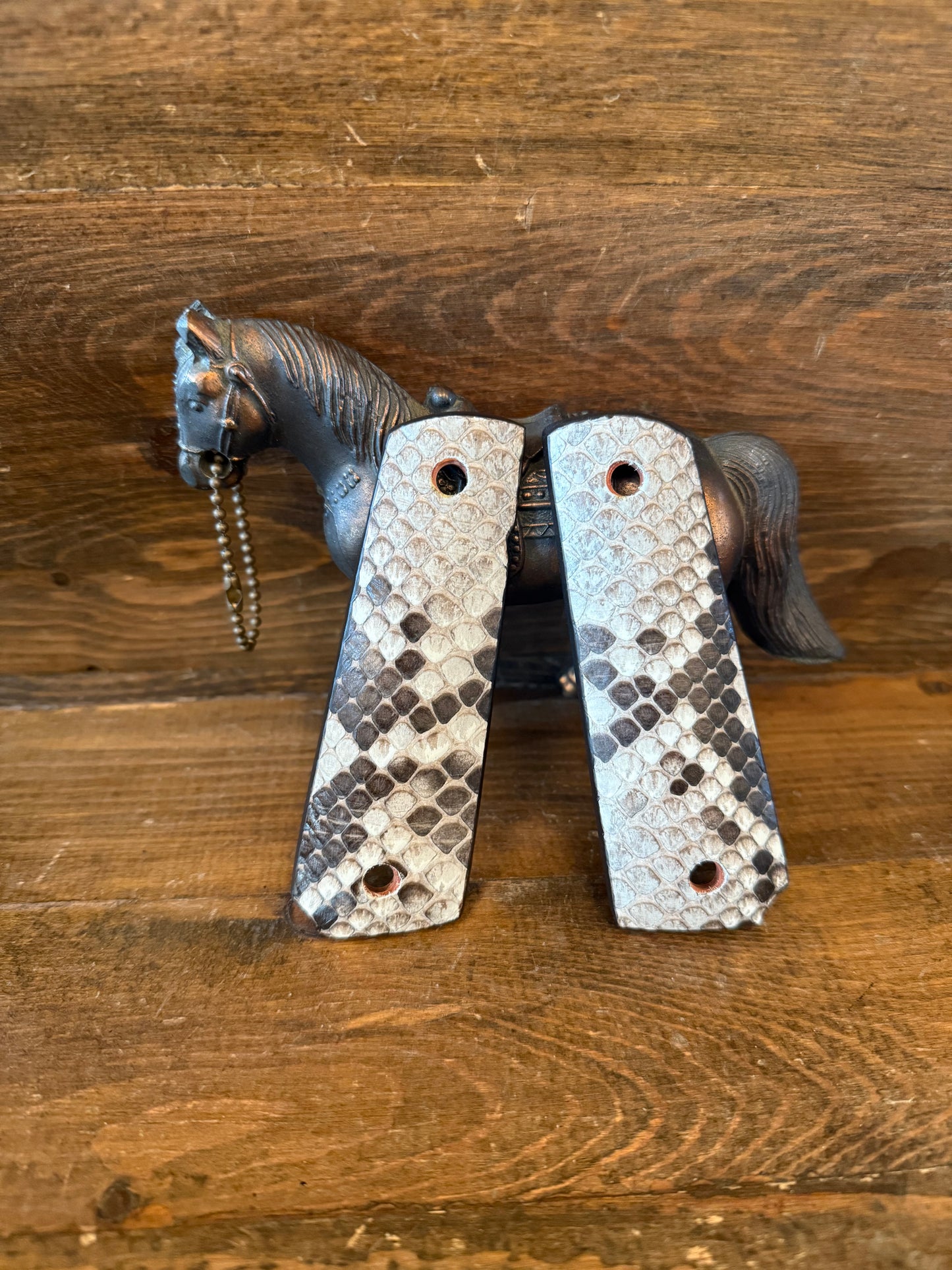 Natural Nake Skin Luxury Grips ( 1911 )