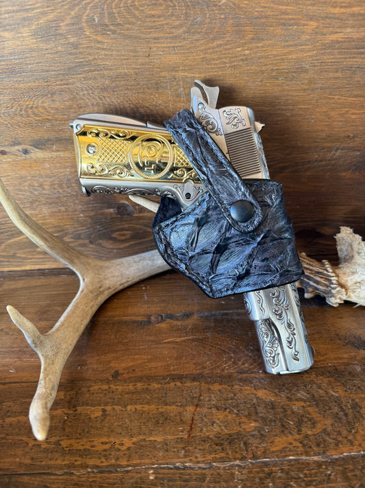 Gray Pirarucu skin compact holster (1911)