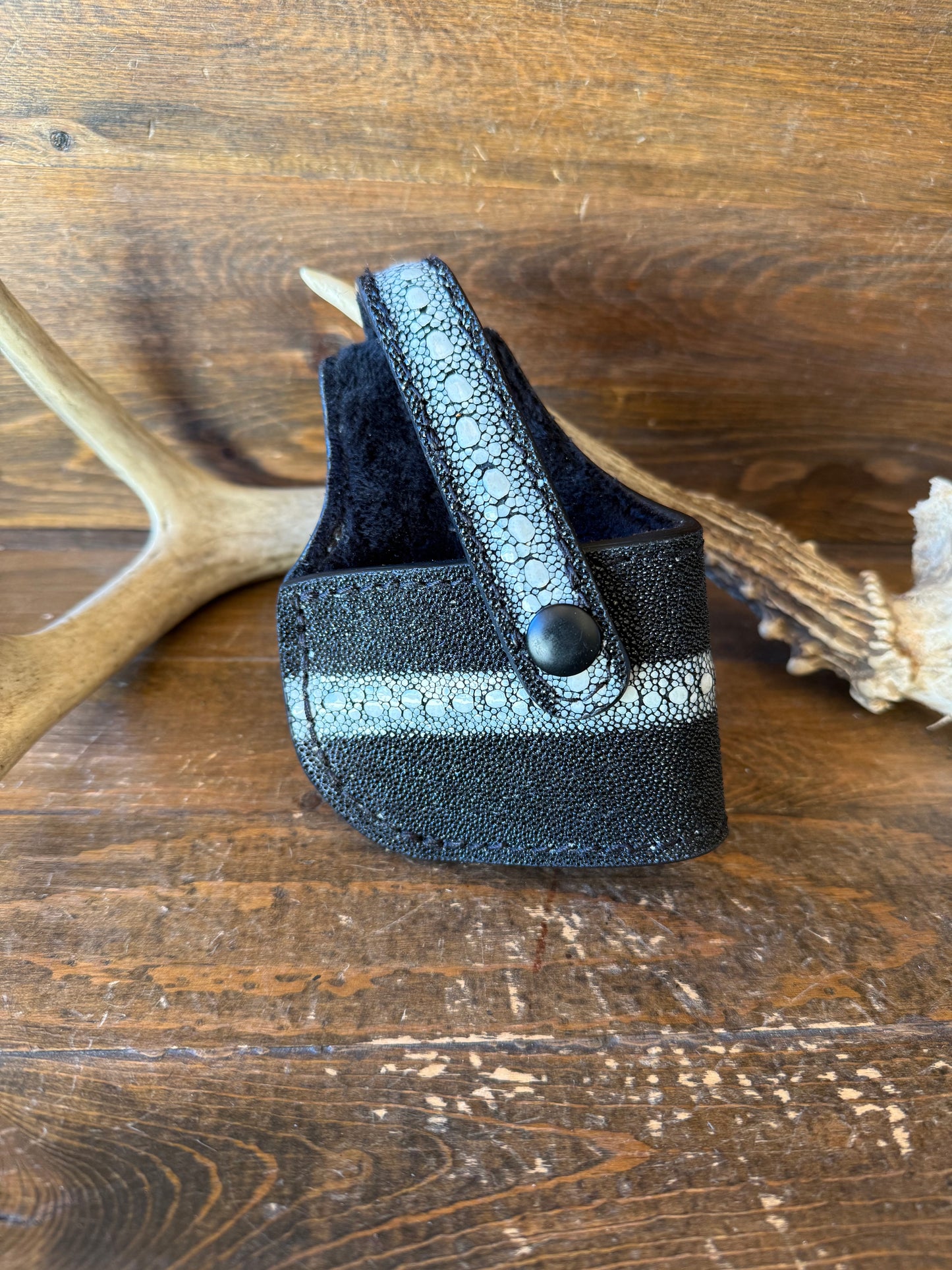 Black Row stingray luxury compact holster (1911)