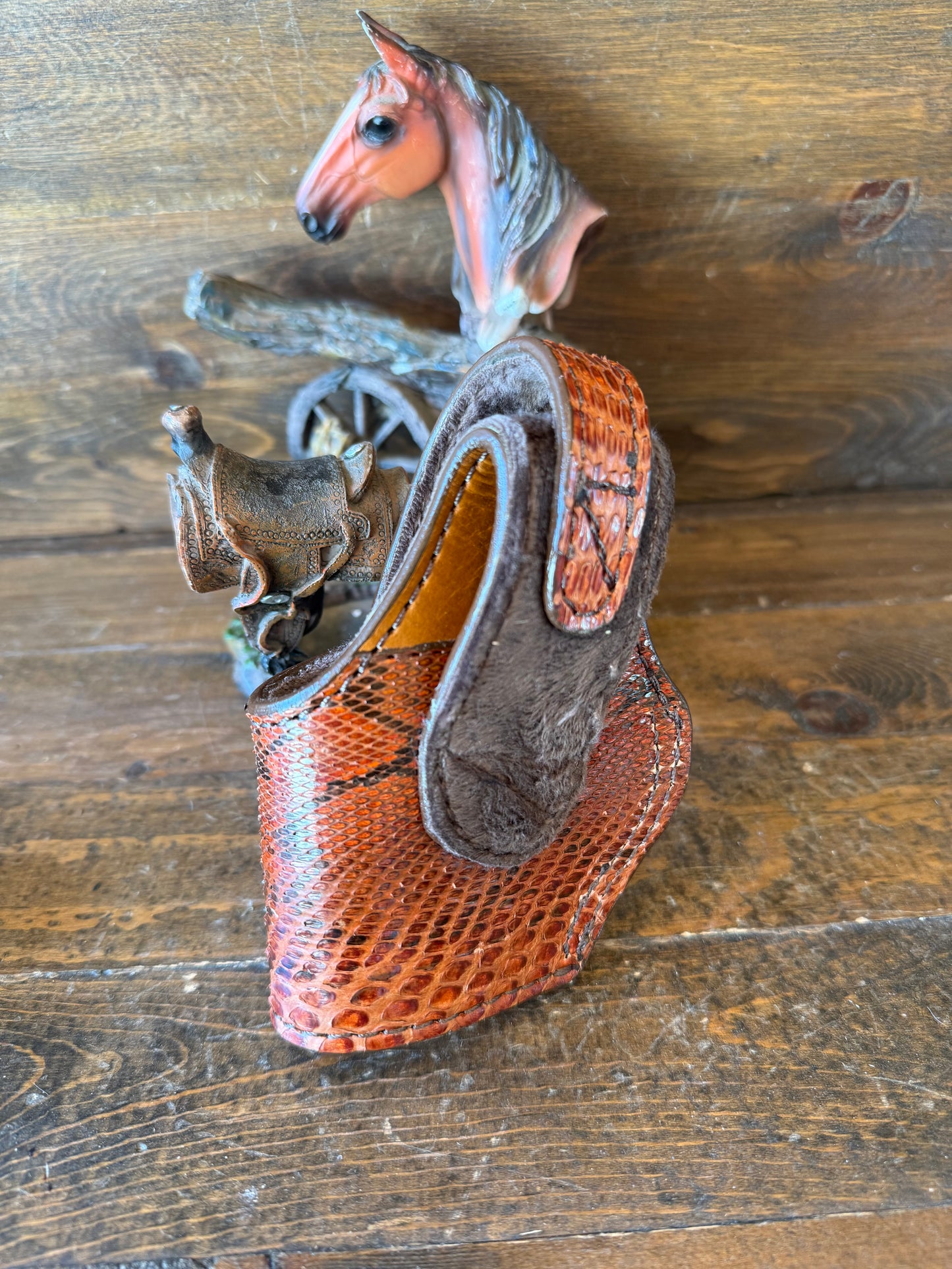 Conac snake skin compact holster. (1911)