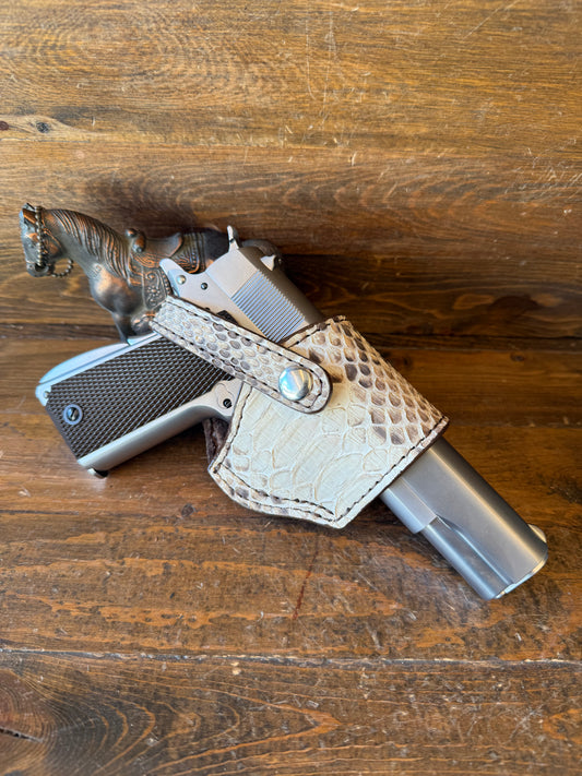 Cream snake skin compact holster. (1911)