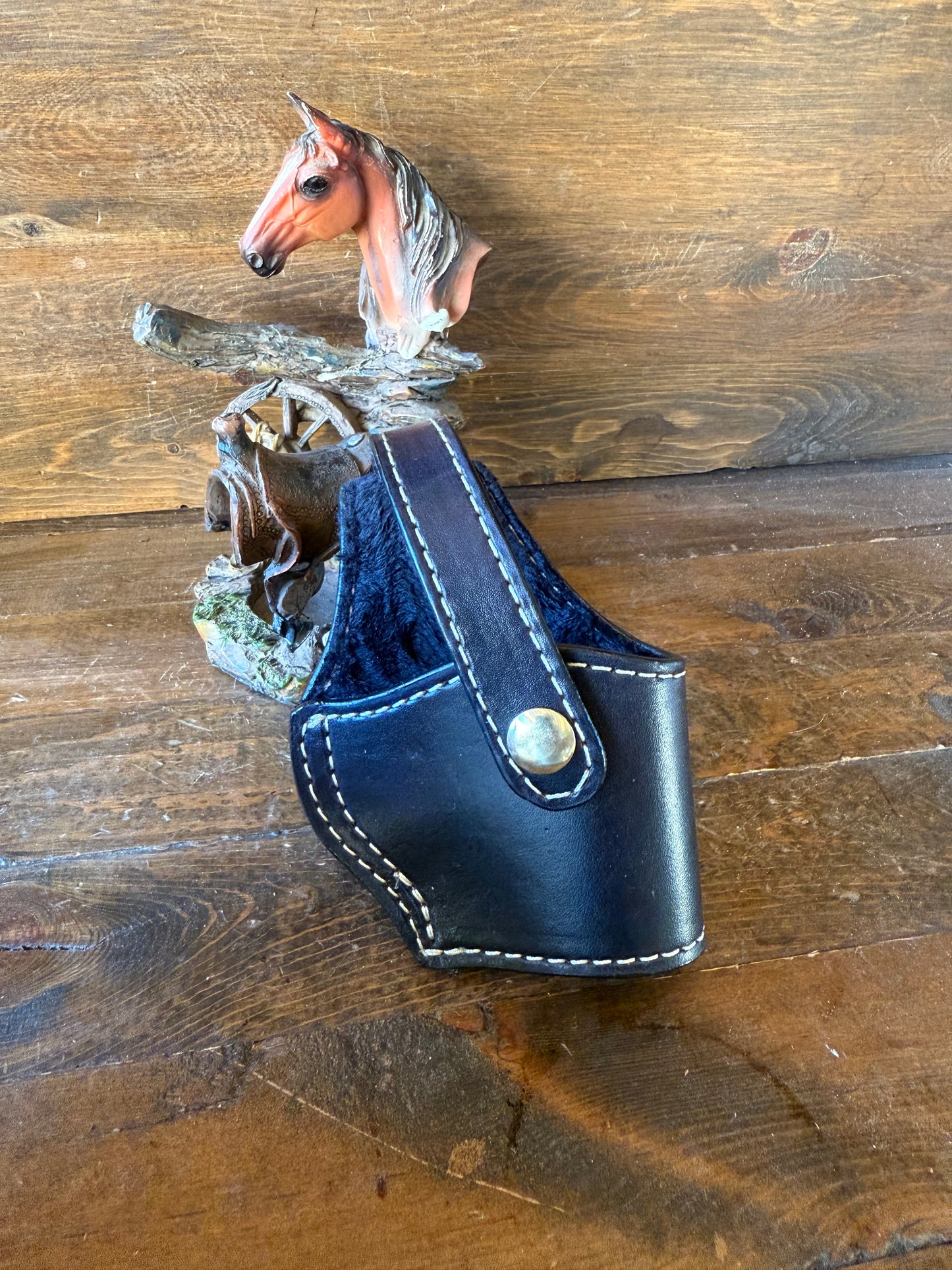 Black/gold  veg tan compact holster (1911)
