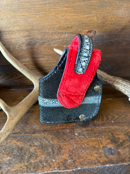 Black/red row stingray luxury compact holster (1911)