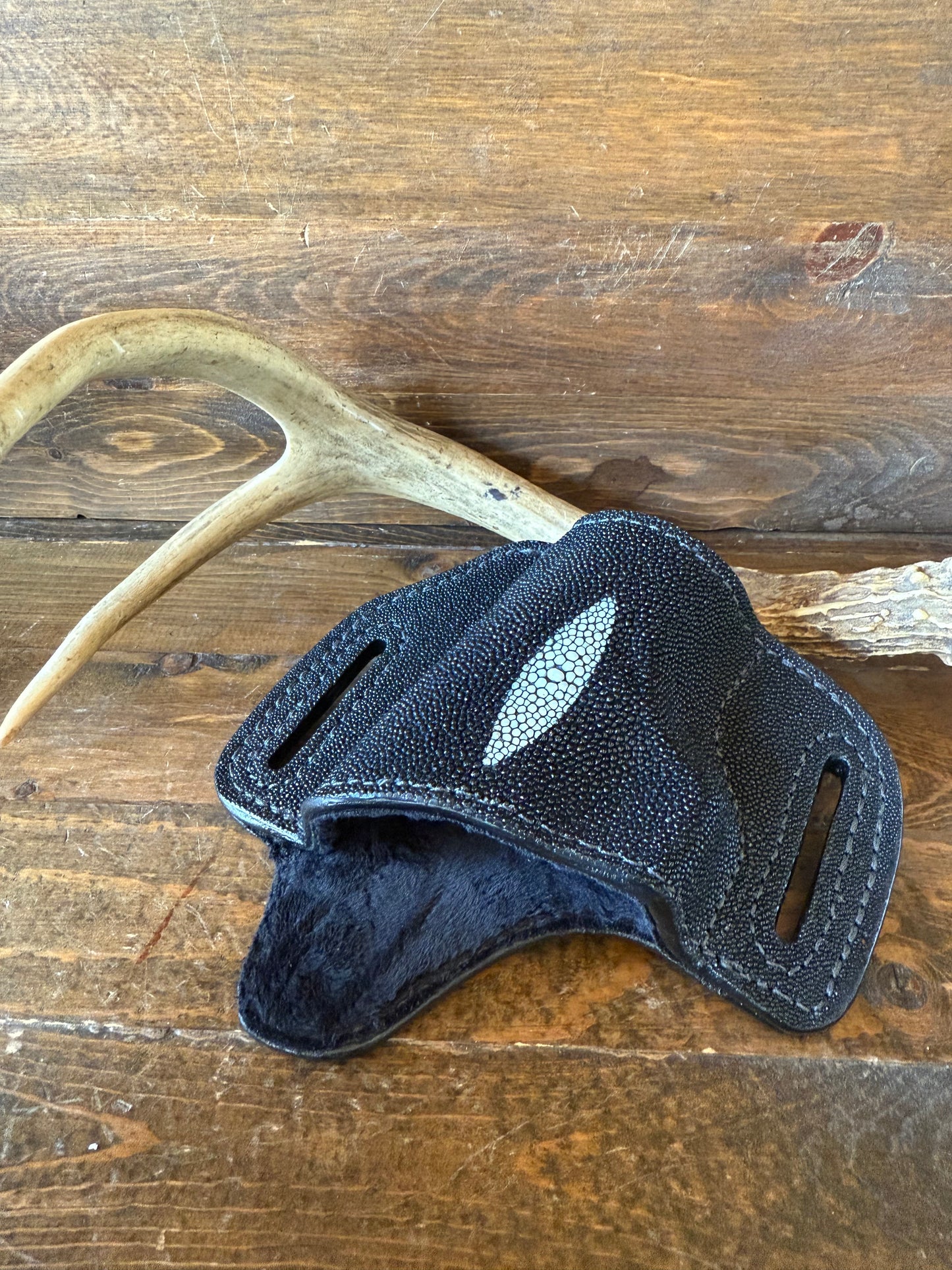 Black stingray skin luxury holster ( Beretta )