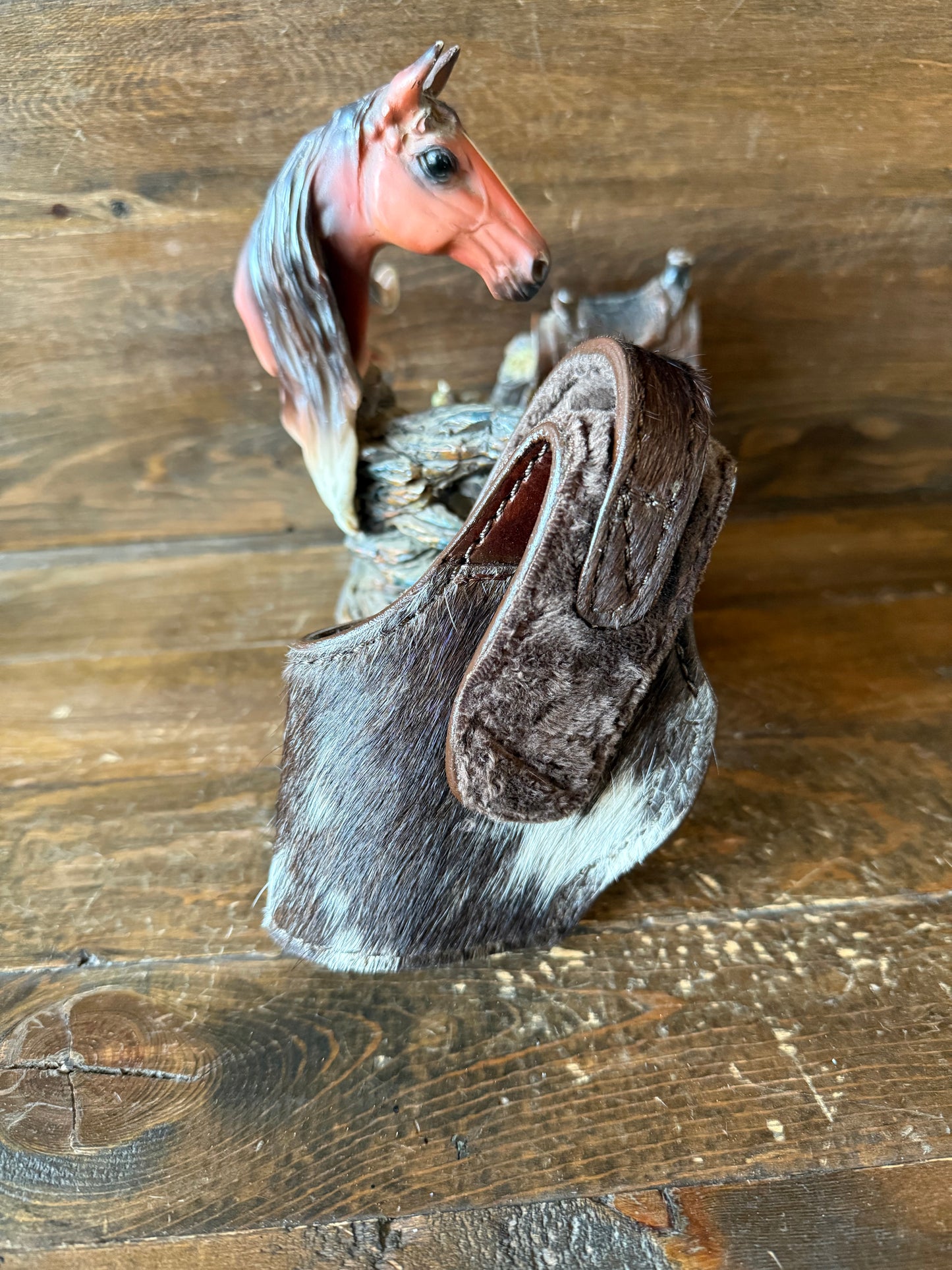 Brown/white cowhide compact holster (1911)