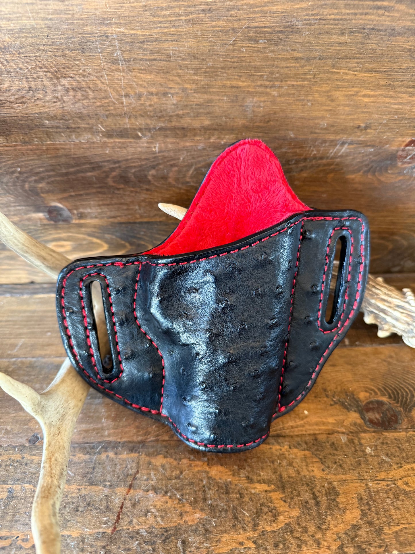 Black/red Ostrich skin holster (1911)