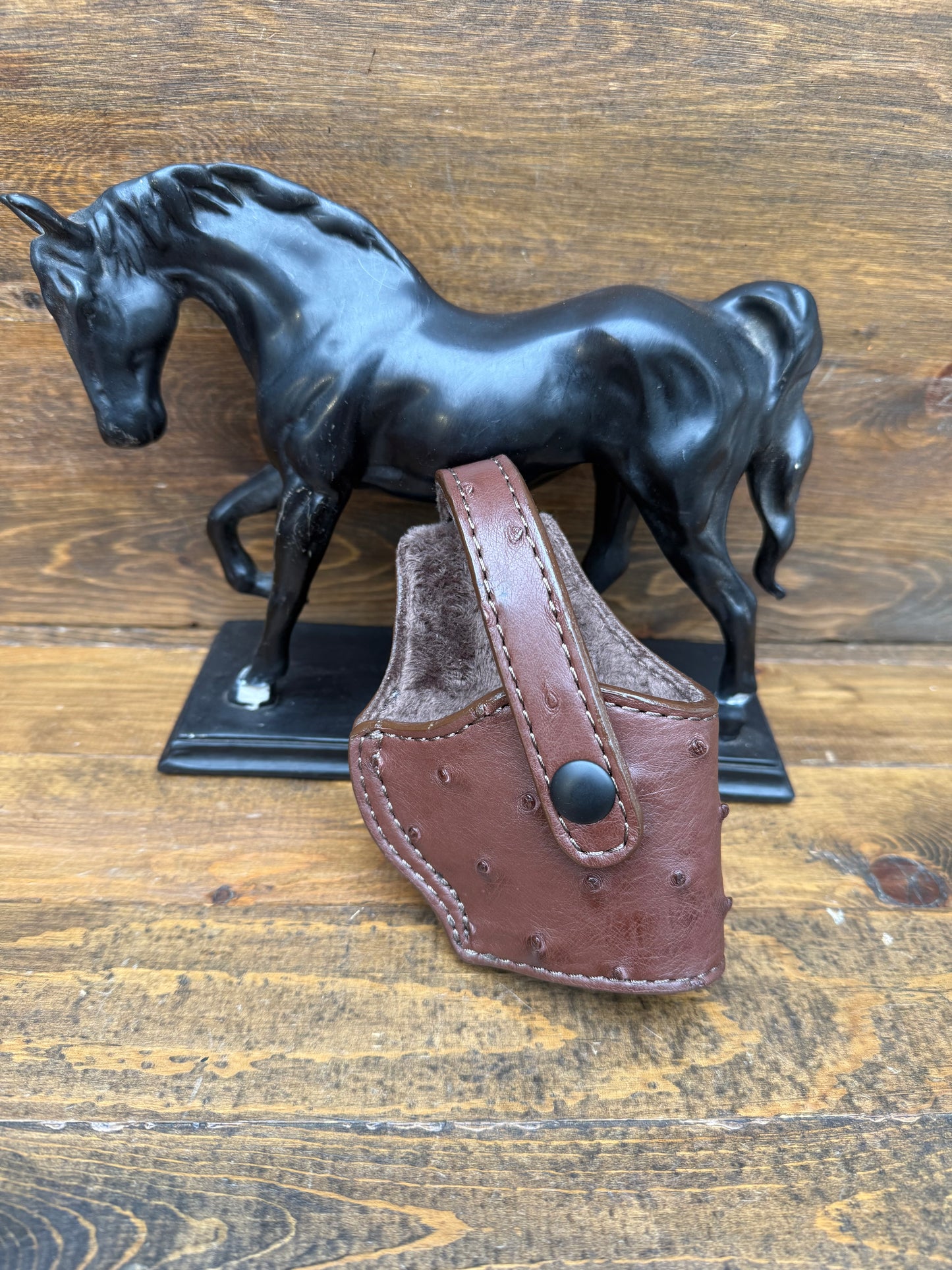 Brown ostrich skin compact holster (1911)